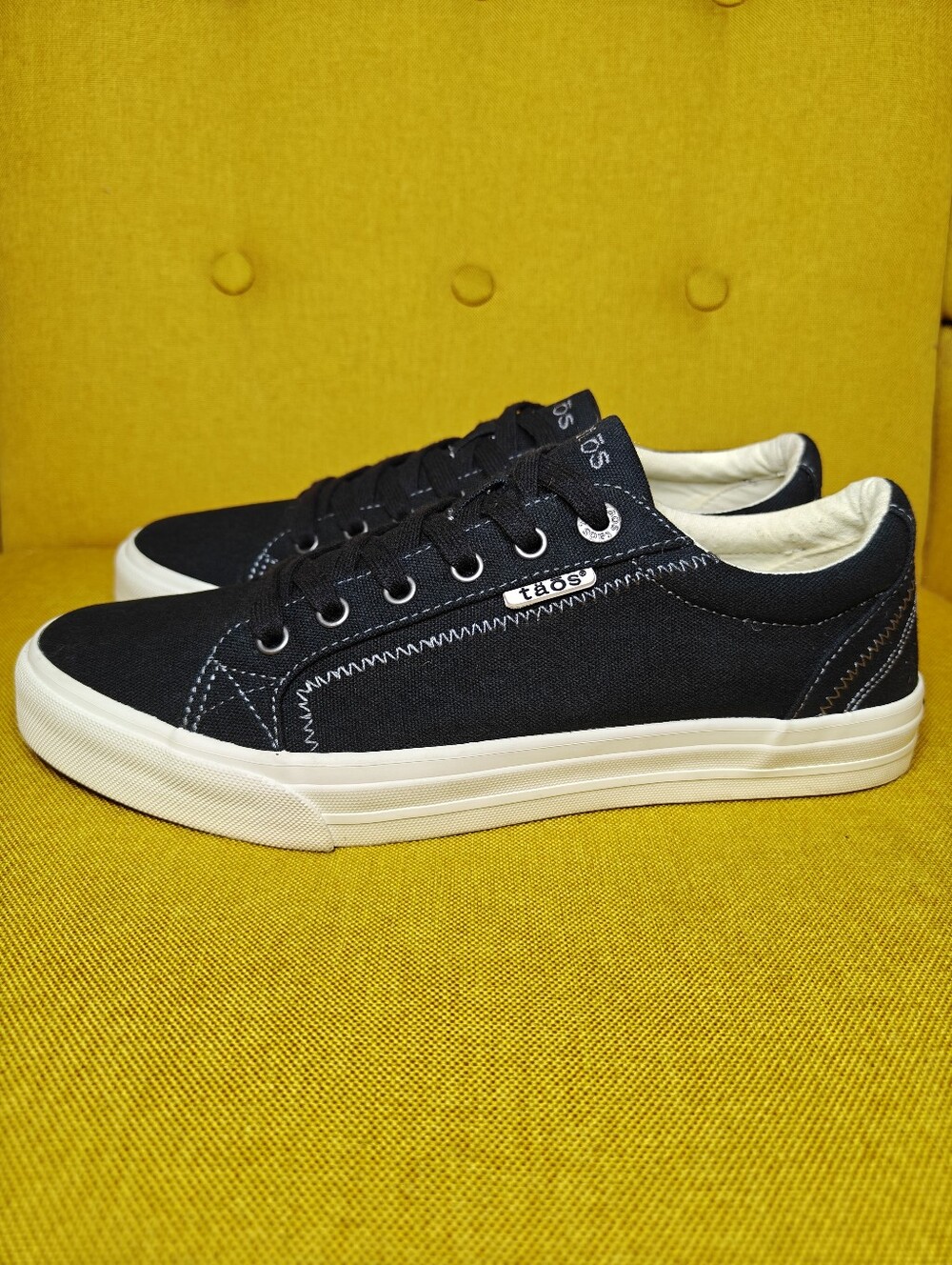 TAOS Plim Soul Black Casual Canvas Lace Up Sneakers Flats Women's Shies 10